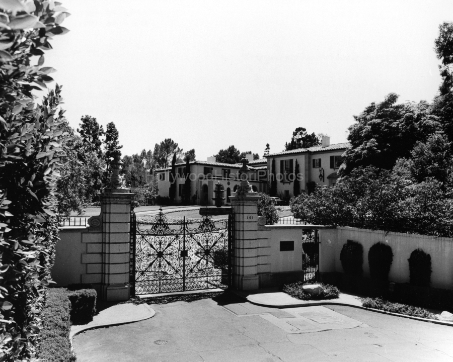 Holmby Hills 1947 WM.jpg